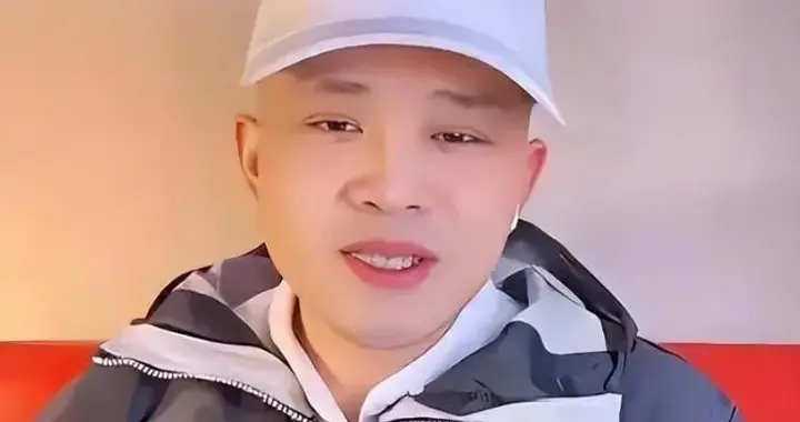 晚节不保？刘晓庆被小38岁前男友曝私密事，索要504万只是开胃菜