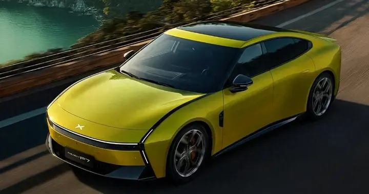 何小鹏弃科技保颜值？年砸20亿改设计，网友：对标小米SU7？