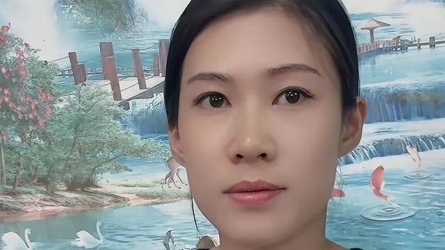 大湾区蓝妖鱼：老莫这几天蔫得像被霜打了的