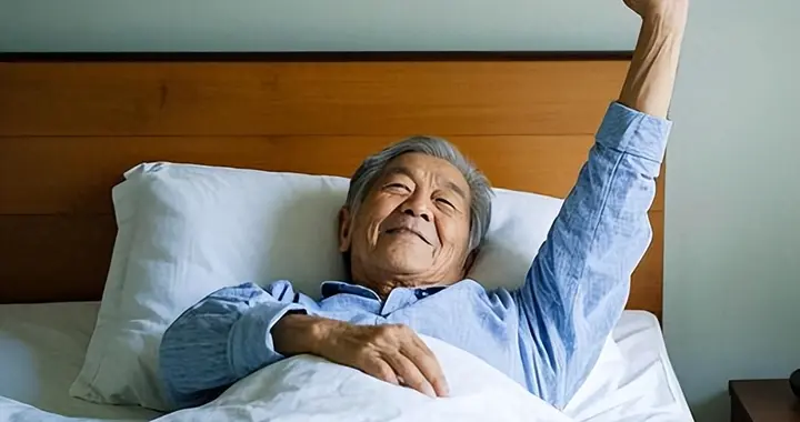 心脏最怕的3个时刻，很多人每天都在做！医生：再喜欢也要忍住