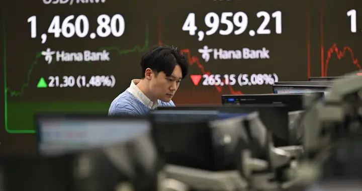警报拉响！韩国股市频繁熔断，三大结构性隐患引爆市场大跌
