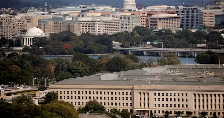 五角大楼改变任务，国土防御成重点，只字不提台海，美军开始撤离