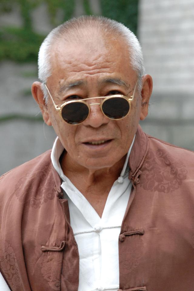 谷峰：滴水终入海丨逝者