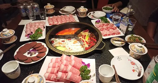 长春最好吃的 30 大王牌餐饮｜美景晖哥亲测：个人私藏，游客不踩雷