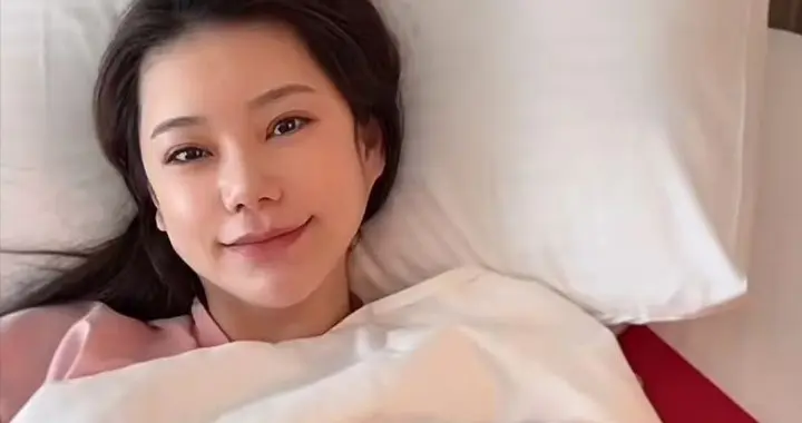 马筱梅状态良好被疑代孕，张兰求平台解封遭吐槽，婆媳都是狠角色