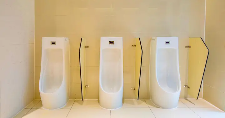 前列腺增生越来越常见？提醒：3种行为尽量少做，或有助排尿顺畅