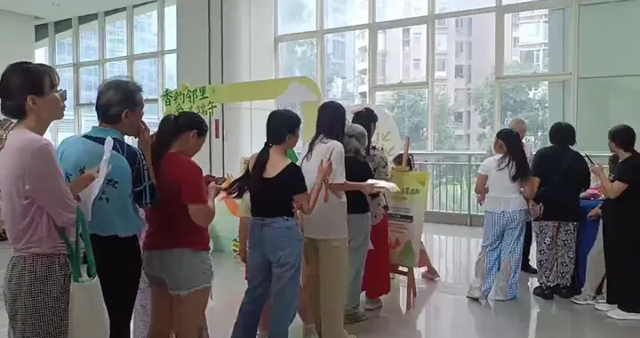 “香”约邻里 爱满端午