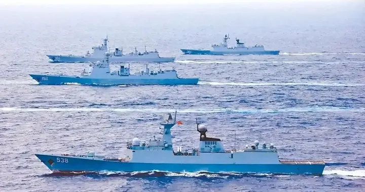 台媒近期紧盯：解放军13架次军机和7艘军舰持续在台海周边活动！