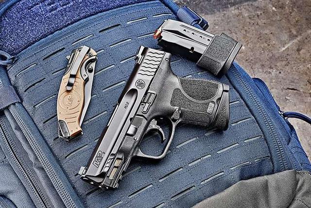 性能便携兼具，9mm、12发！史密斯-韦森M&P M2.0袖珍手枪值得入？
