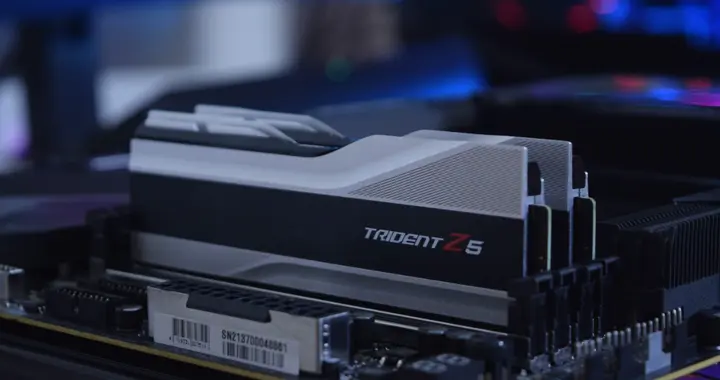 存储芯片缺货潮推动2026年第三季度DDR4价格涨幅超50%