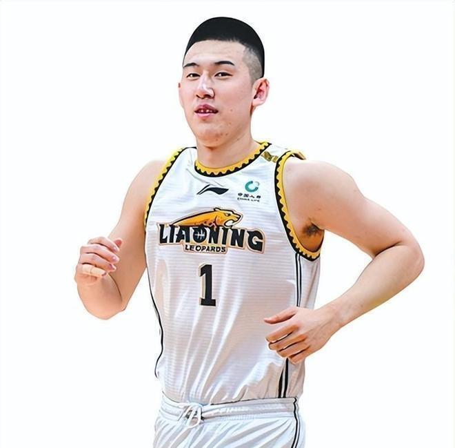 调整！辽宁男篮官宣付豪顶薪续约，王少杰三方交易或敲定？