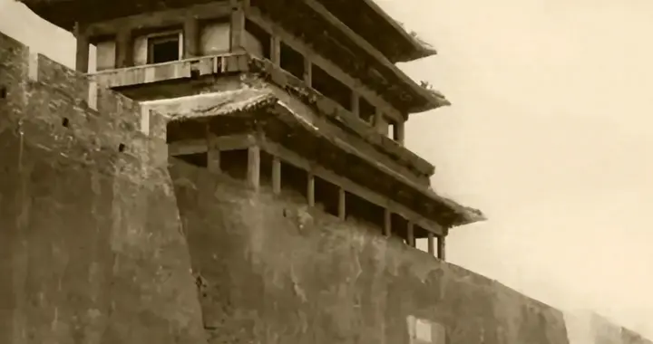 古人指出北平建都有巨大弊端，毛主席也犹豫，一高人帮他下定决心