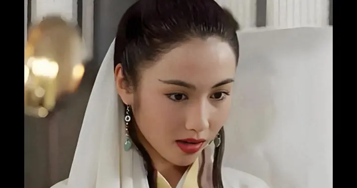 黎姿谈李连杰：那段洗澡的戏，李连杰闭眼不敢看我