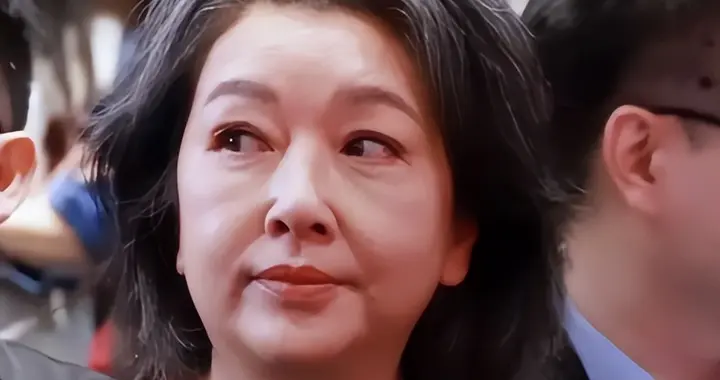 钱再多有什么用？57岁的"风流妖精"江珊，给中老年人提了个醒