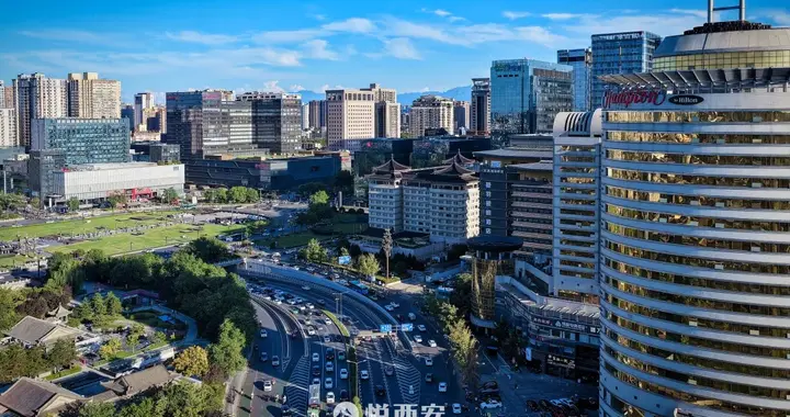 西安地铁免费供纸2年，从一卷厕纸看“城市温度”