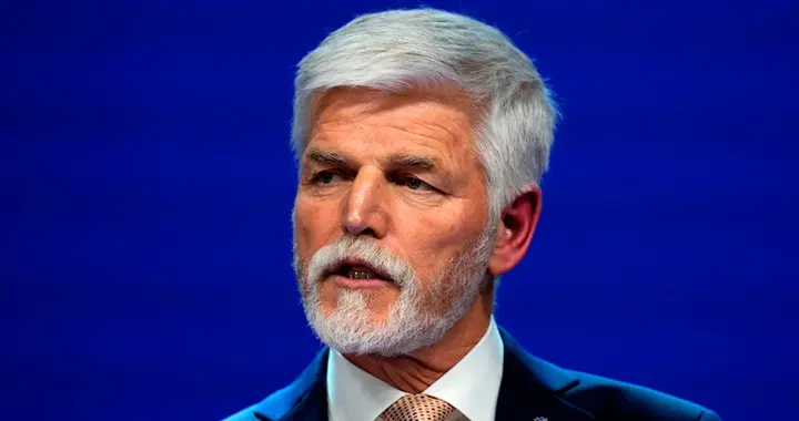 捷克将普京与特朗普对北约造成的损害进行比较