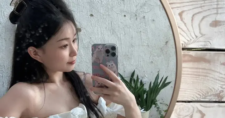 “楼上百日宴楼下婚宴”女方发声，前女友很漂亮，男方情感混乱
