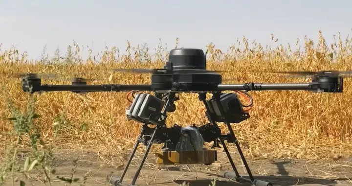 俄乌和美伊都打保守了？1人单挑一支军队，国产AI蜂群有多可怕