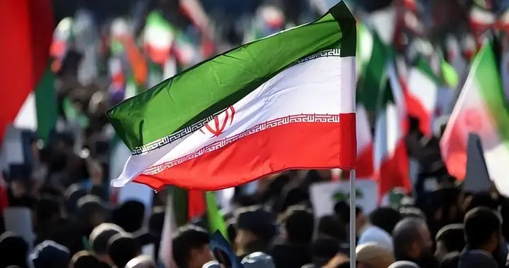 美帝国霸权或彻底崩塌，英媒已在西方发出预判：伊朗正在赢得战争