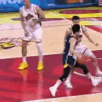 1只篮球小队：爽文！胡明轩报仇不隔夜！