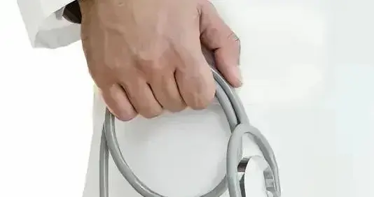 韩杰案又迎来关键发声 不能把板子都打到大象康法身上 说到底就四字