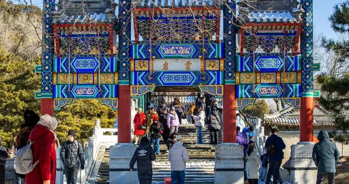 成都土拍太燃，锦江区楼面价21500元，溢价率5.9%，是时候买房了