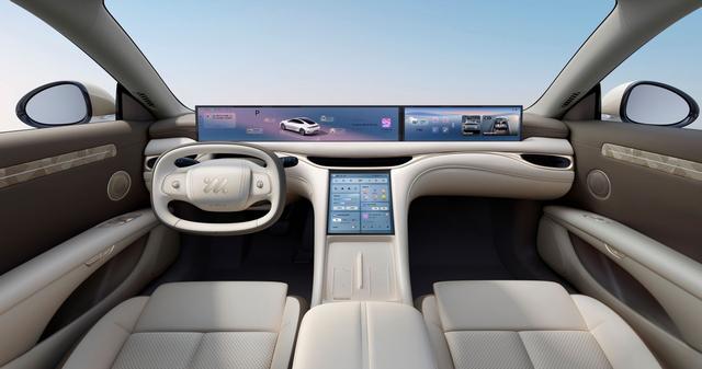 智己L6碾压级对比：性能与智能的双重碾压