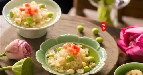 美食的美文比得上这篇《庖膳赋》嘛？请请欣赏，顺便也写点杂文玩