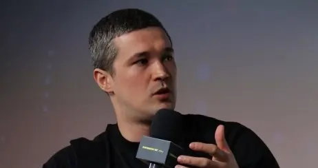 费多罗夫一上任就甩出“逃兵核弹”：20万人跑路、200万人拒征