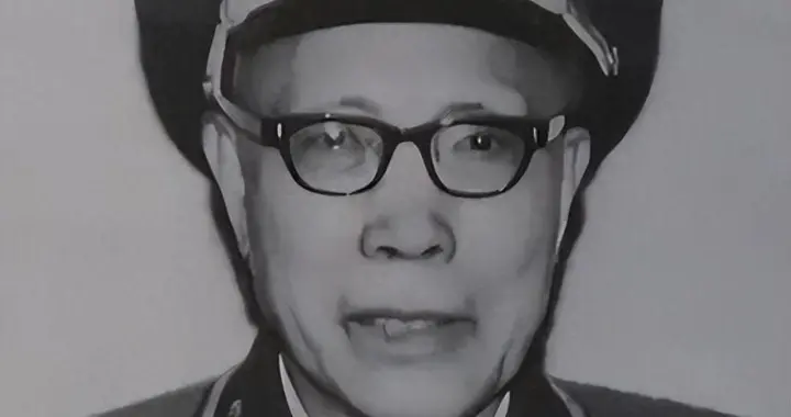 1957年毛主席在天桥剧场问陈毅：你知道文化部长陈沂同志吗？