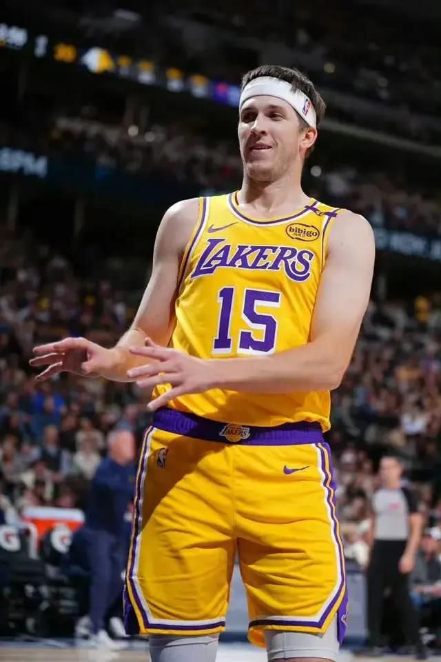 残阵湖人又给了球迷希望