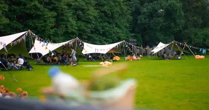 0.5h刹拢成都绿野花园，邂逅草坪、森海、飞瀑…风景靓美食多！