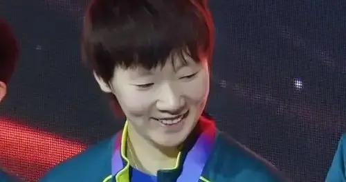 辟谣王曼昱乒超转会上海俱乐部，山东鲁能俱乐部确认王曼昱续约！