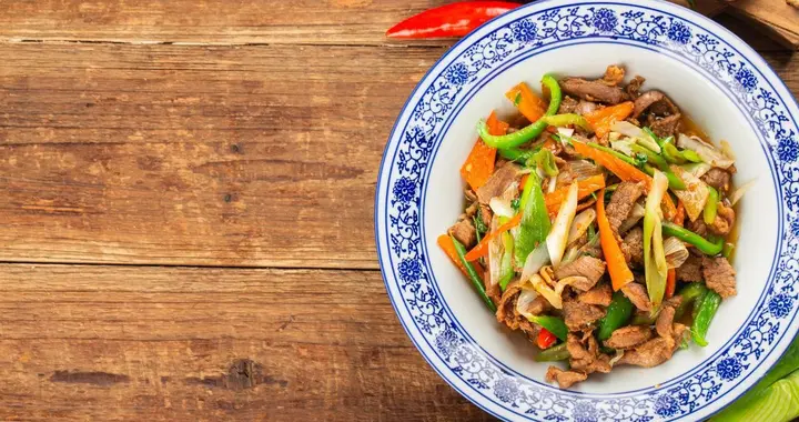 卷进后厨，巨头们偷偷干了件大事