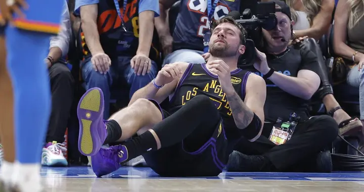 40分惨败+东契奇受伤！湖人第3悬了 火箭掘金笑出声 西部开启大乱斗