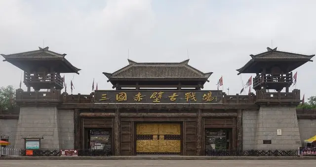 毛主席评《隆中对》：弱者翻盘，别犯诸葛亮这两个天真错