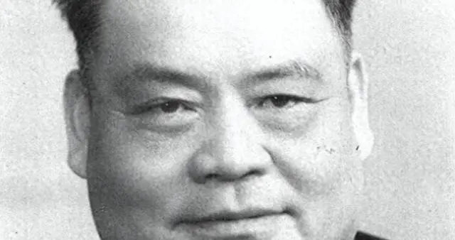 邵式平主政江西建设南昌时，被上级批评，邵：继续干，上面我顶着