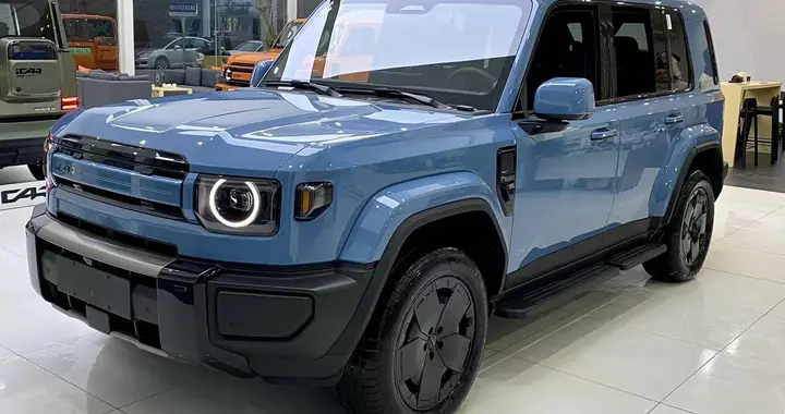 国产版“路虎卫士”？奇瑞iCAR V27实拍，造型硬朗，搭增程动力