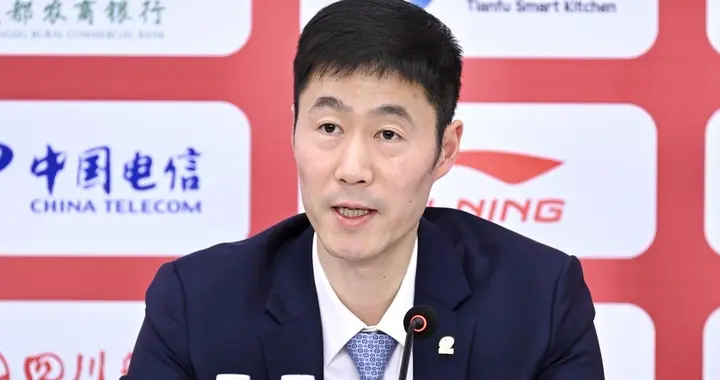 调整！国乒有变：王励勤有魄力，拆开林诗栋/蒯曼，王楚钦连退2站