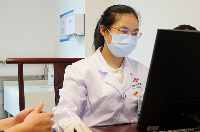 失眠，送你一方，专除热邪，告别失眠，睡足8小时！