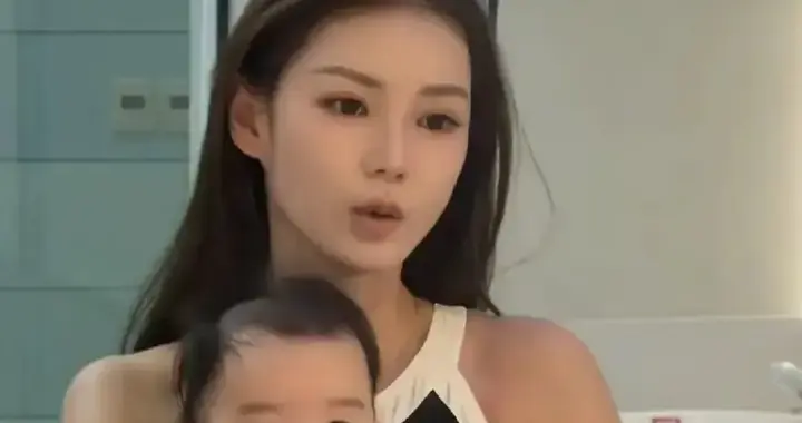 汪小菲再婚后情绪稳定，直播时回应舆论消息，为妻子撑腰很圈粉