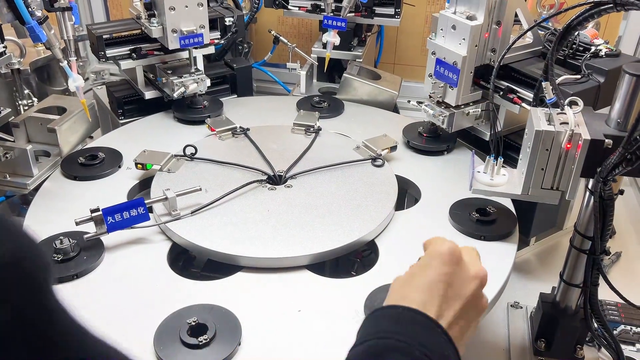 电动牙刷电机磁钢装填机