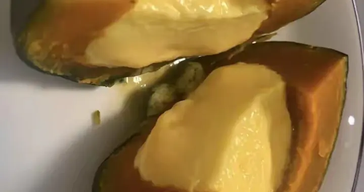 早餐不知道吃什么，那就做个南瓜蒸蛋吧，营养又好吃！娃也超爱噢