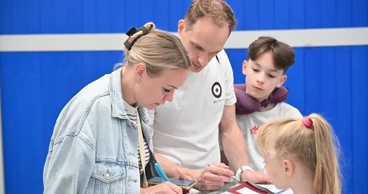 俄国家杜马通过移民子女年满18岁后须离境或办理就业法案