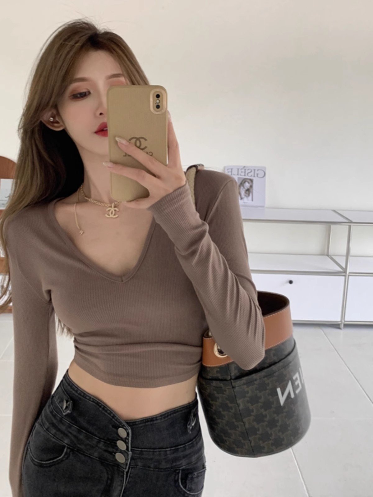 短款上衣女V领紧身长袖低领打底衫春秋内搭