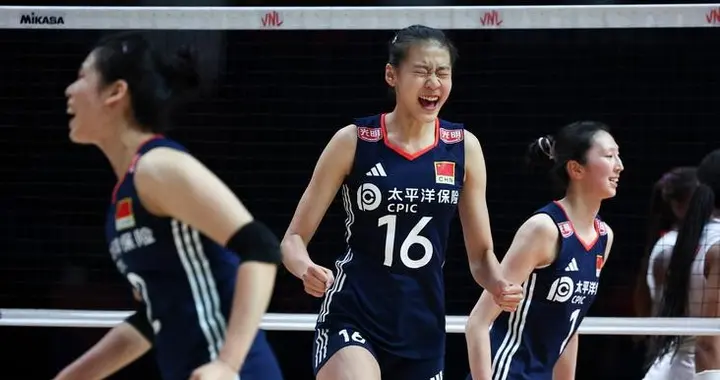 中国女排新阵容引争议，网友一句话指出队伍现在的尴尬