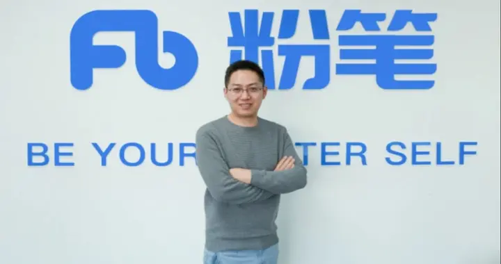 拿国家补贴赚考公的钱，还骂我们学生是废物，张小龙到底凭什么？