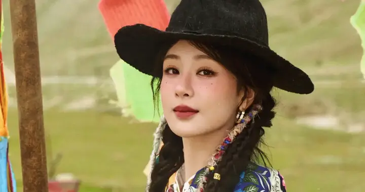 ​美女壁纸第7408期—杨紫