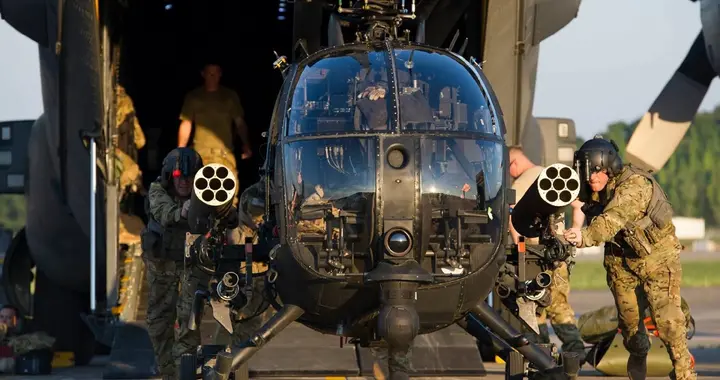 营救一名飞行员，需要出动155架军机？只为阻击伊朗陆军的围攻！