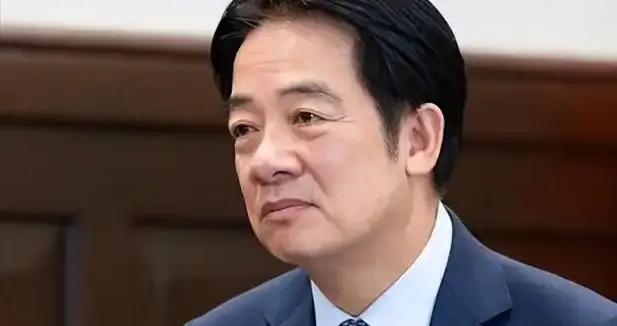 赖清德离岛前，拒见郑丽文，蔡英文出山！解放军第一时间按住日本